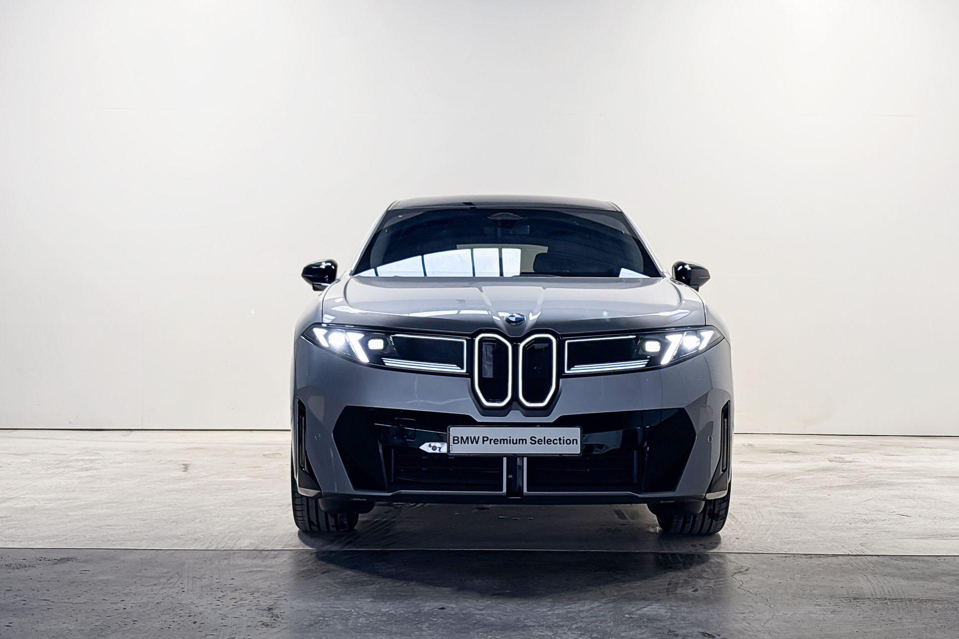 Foto van BMW Ix3