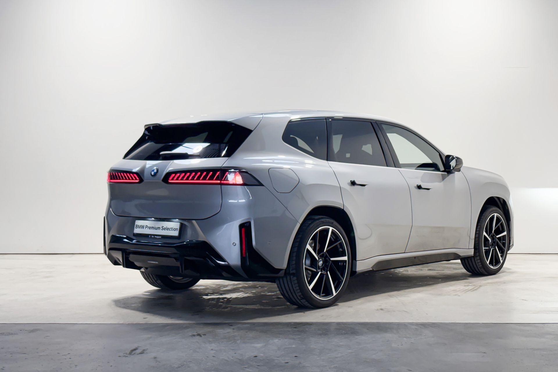 Foto van BMW Ix3