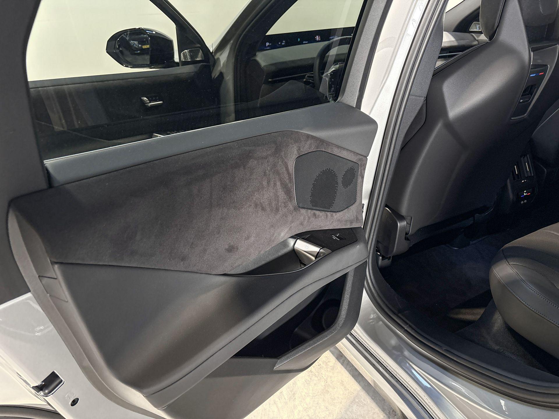 Foto van BMW Ix3