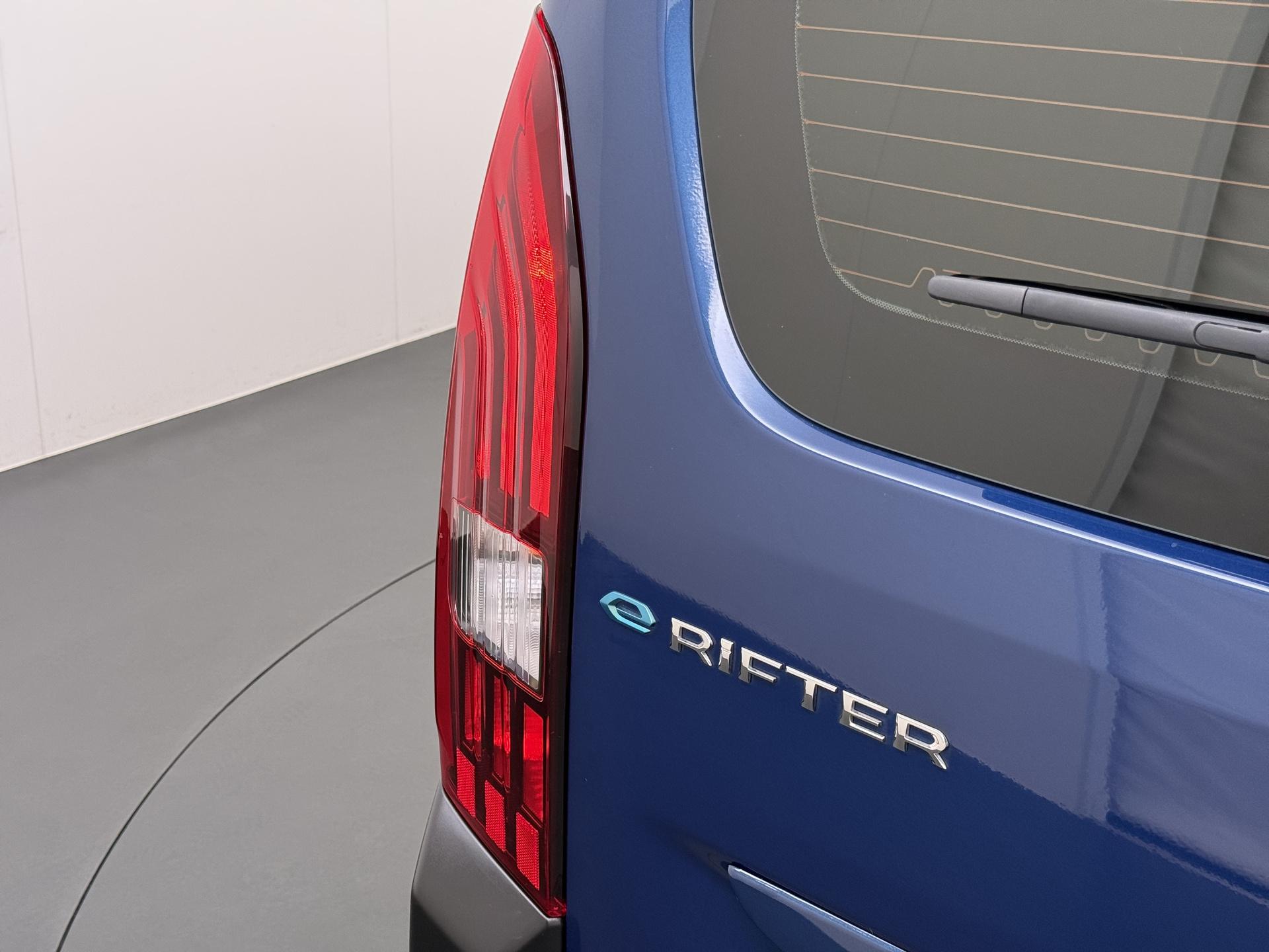 Foto van Peugeot E-rifter