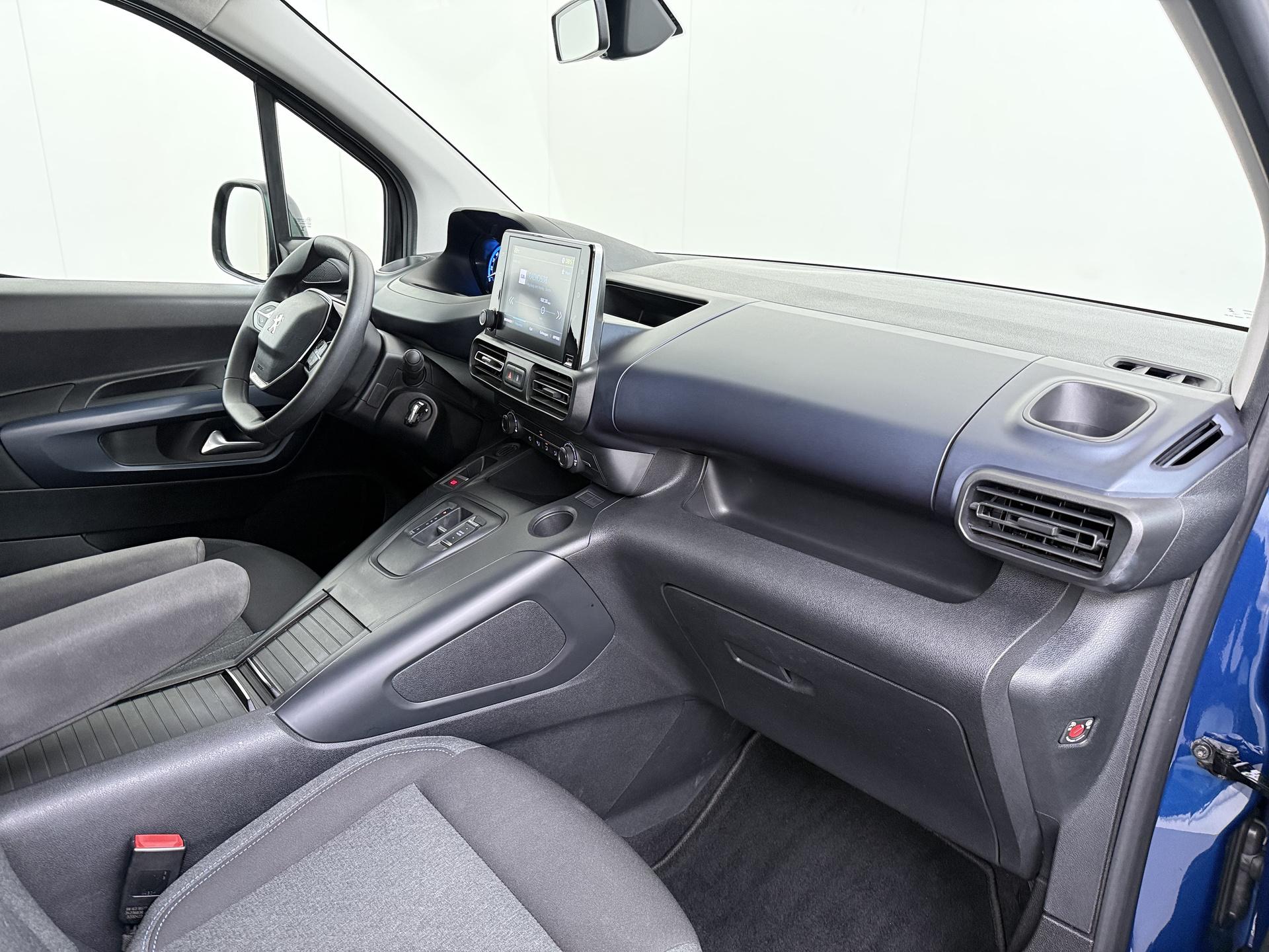 Foto van Peugeot E-rifter
