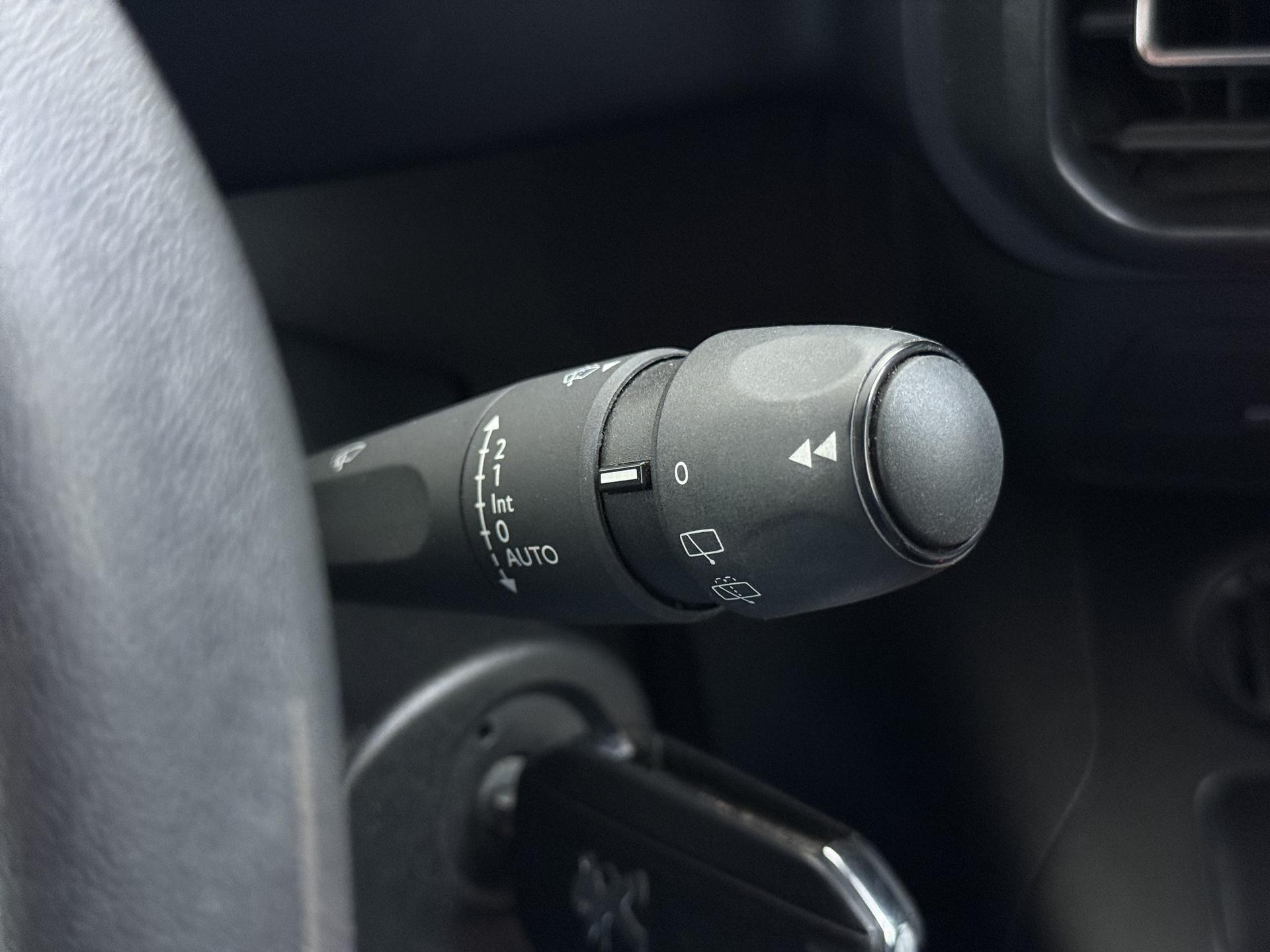 Foto van Peugeot E-rifter