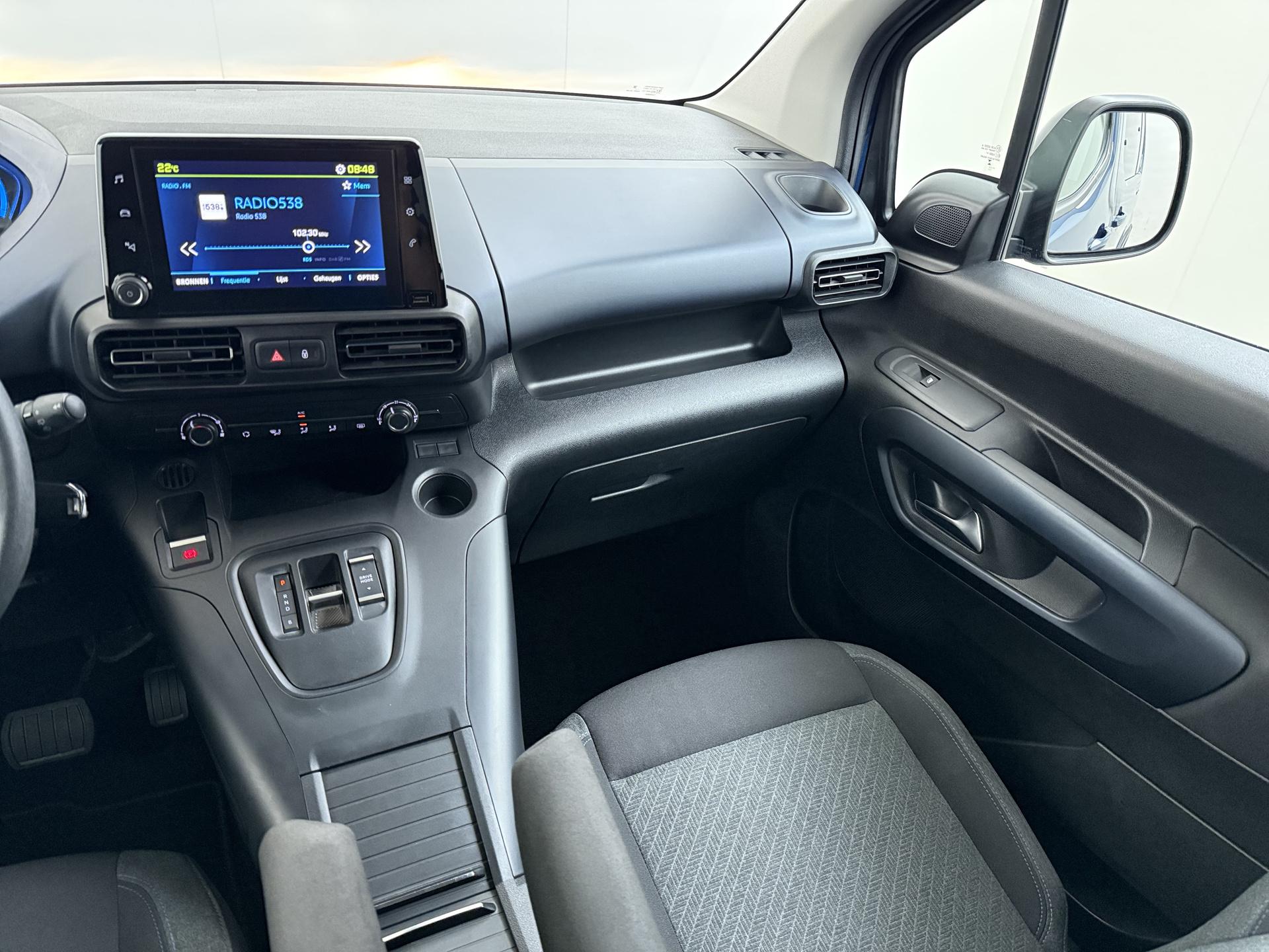 Foto van Peugeot E-rifter
