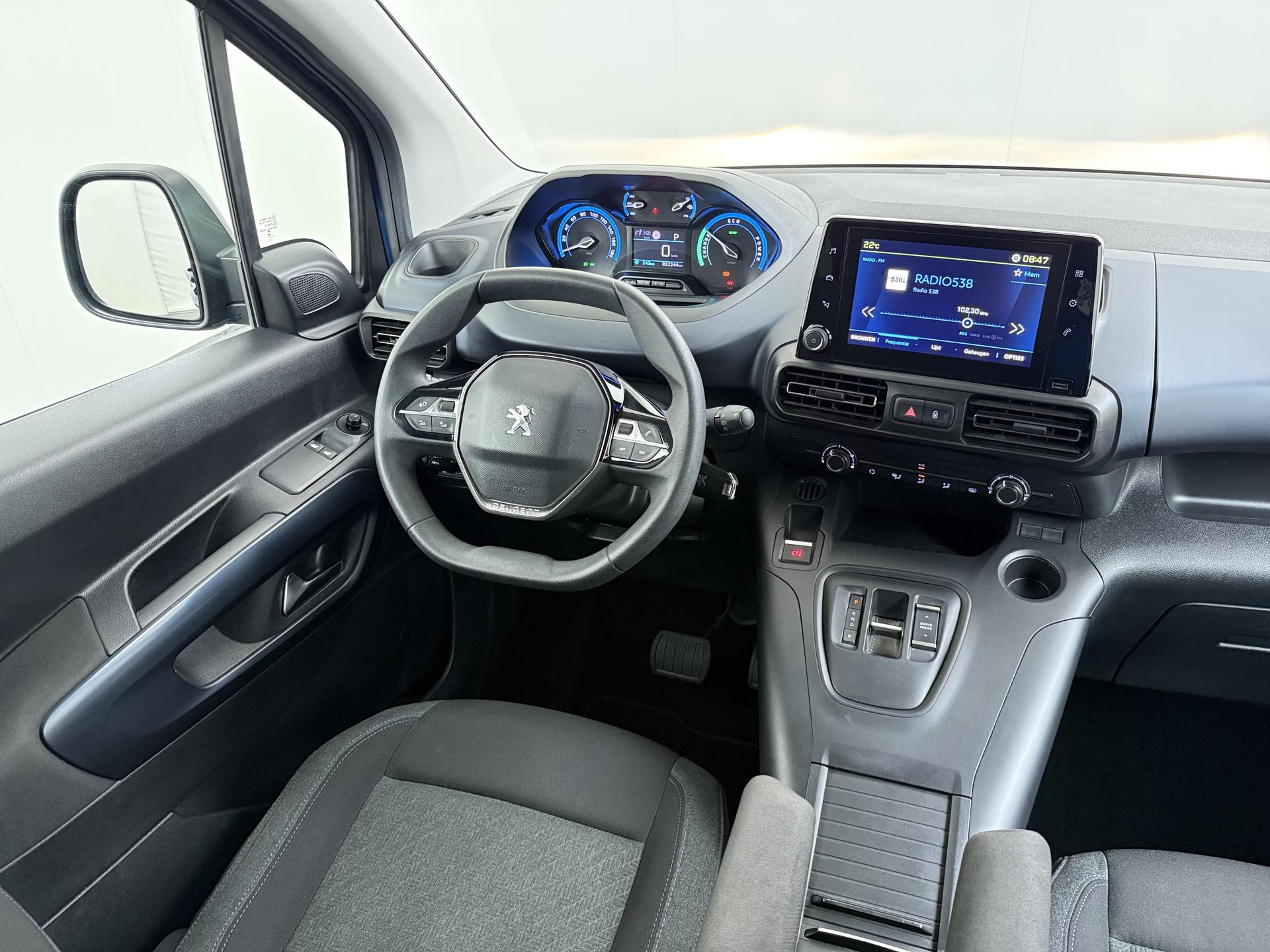 Foto van Peugeot E-rifter