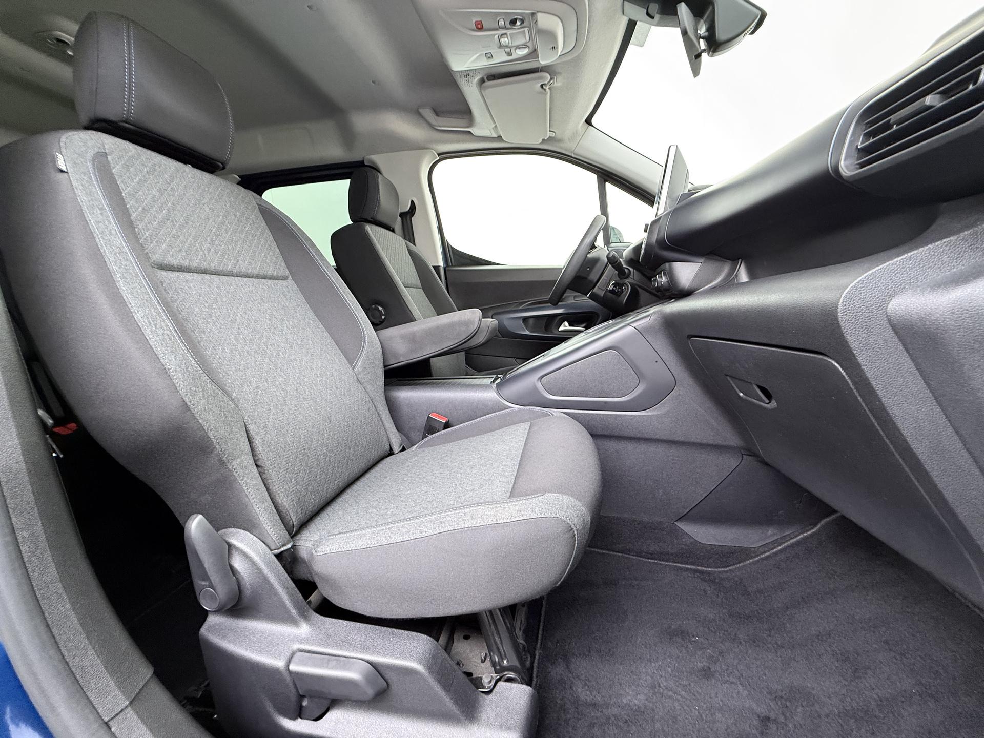 Foto van Peugeot E-rifter