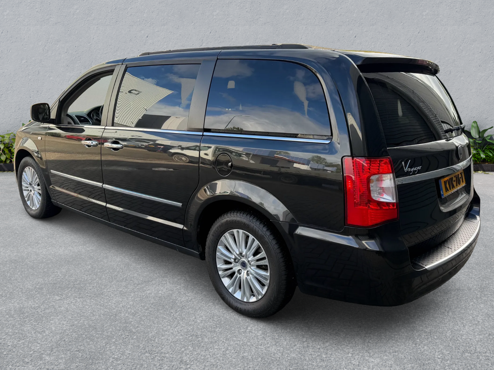 Foto van Lancia Voyager