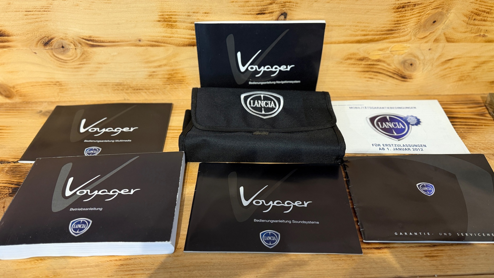 Foto van Lancia Voyager