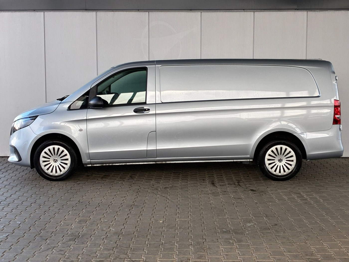 Foto van Mercedes-Benz Vito Gesloten Bestelwagen