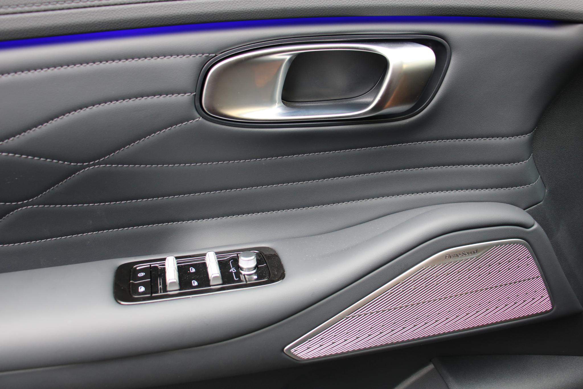Foto van Geely Starray Em-i