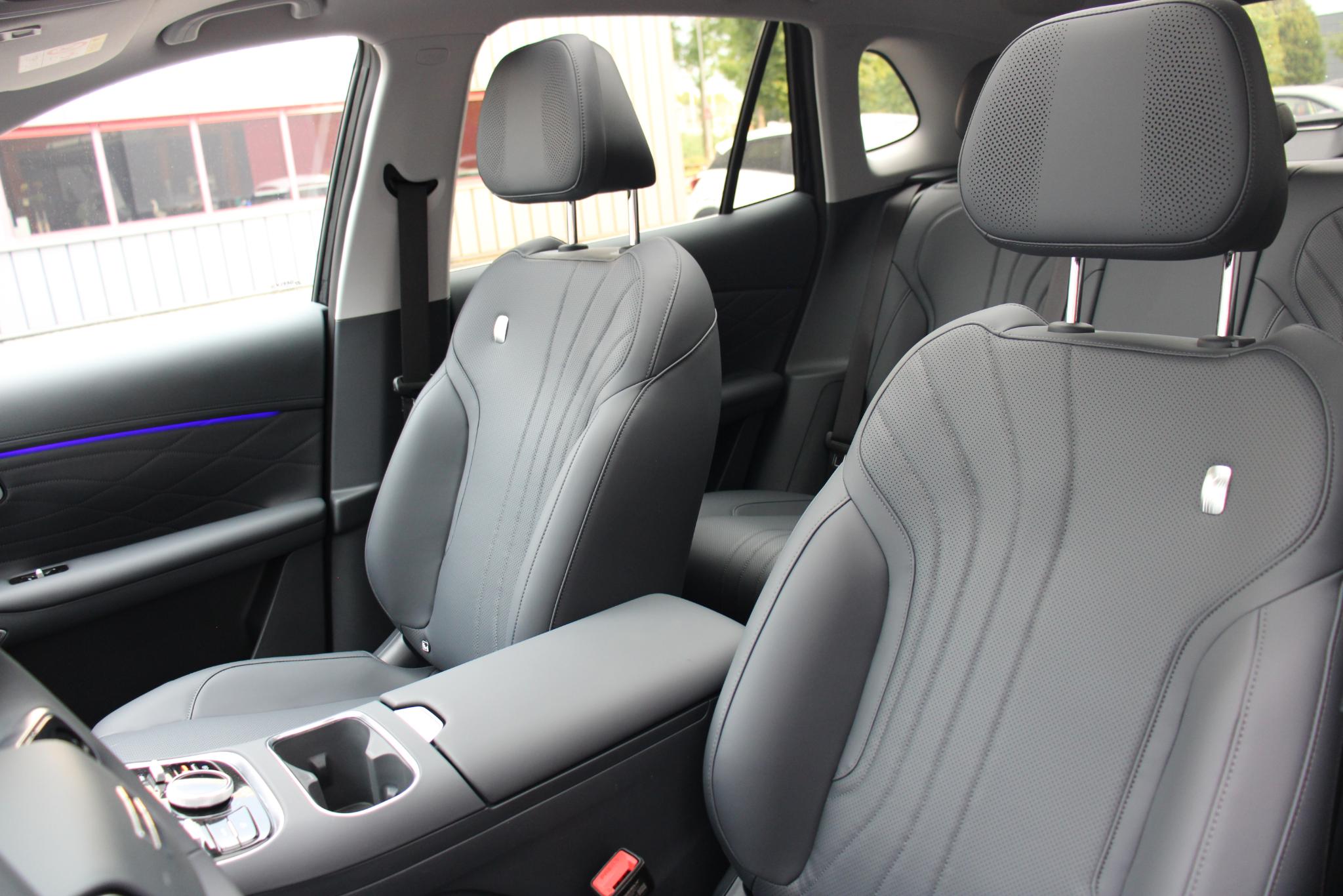 Foto van Geely Starray Em-i