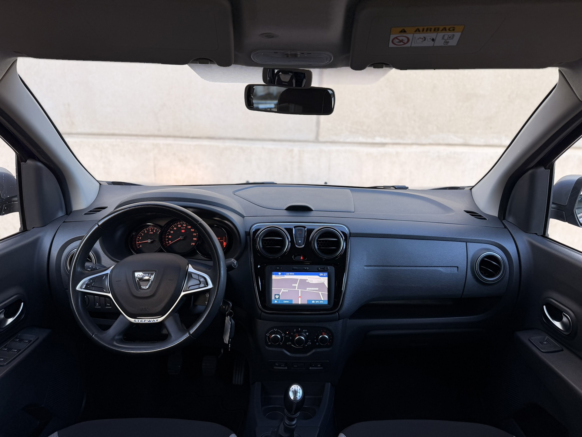 Foto van Dacia Lodgy