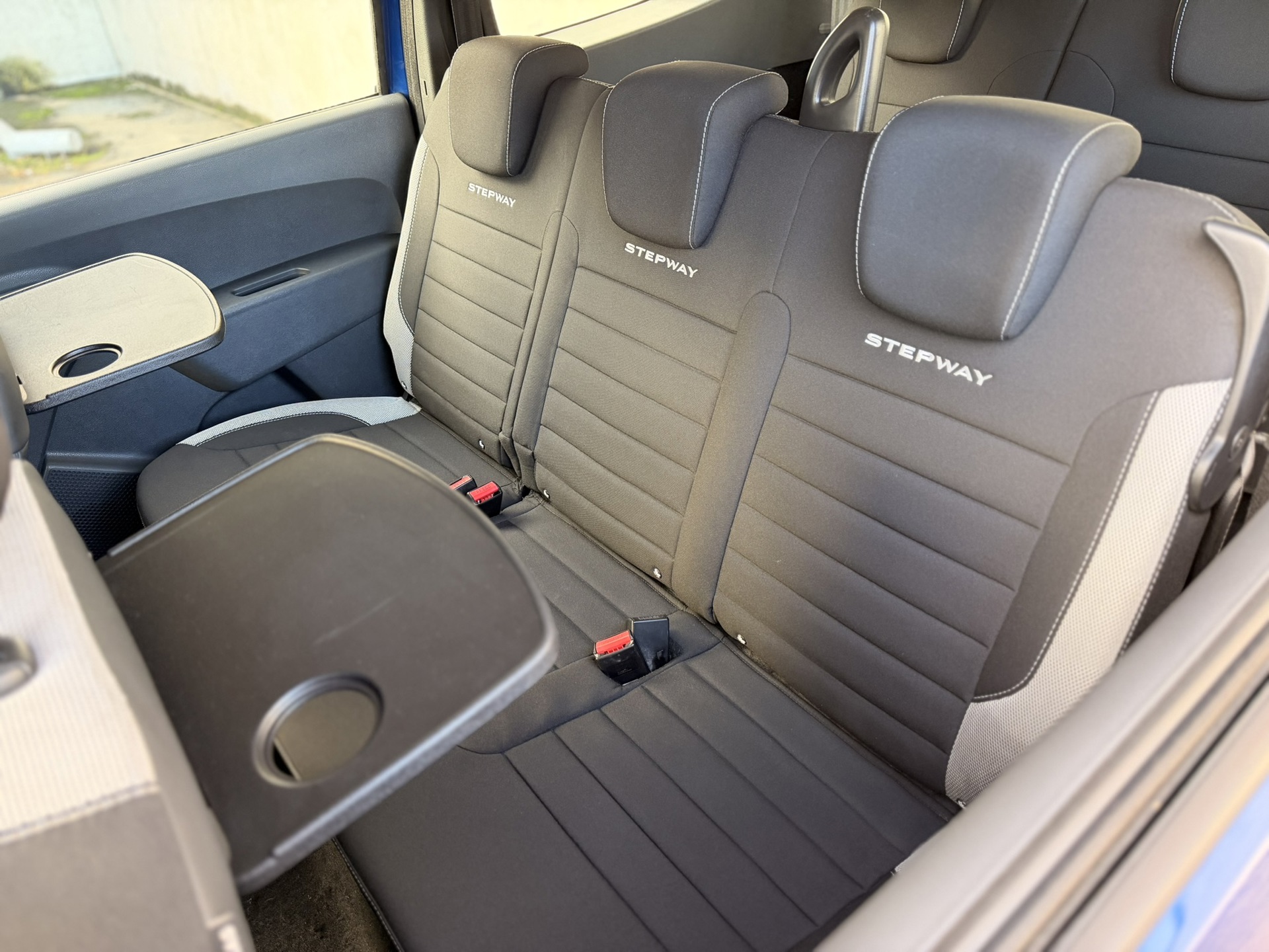 Foto van Dacia Lodgy