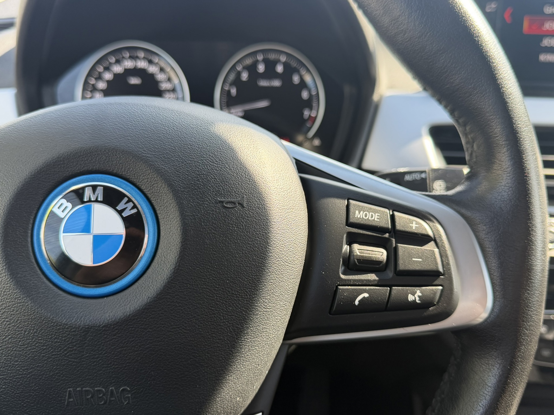 Foto van BMW X1