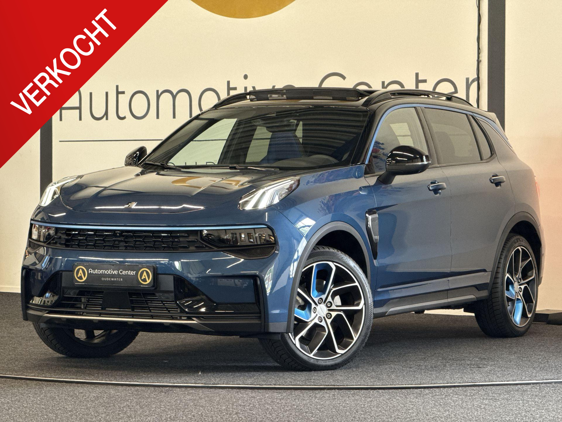 LYNK & Co 01 1.5 PHEV MY23 | 6,6 KWH | PANO | 360 CAMERA | ACC 2023 - voorkant