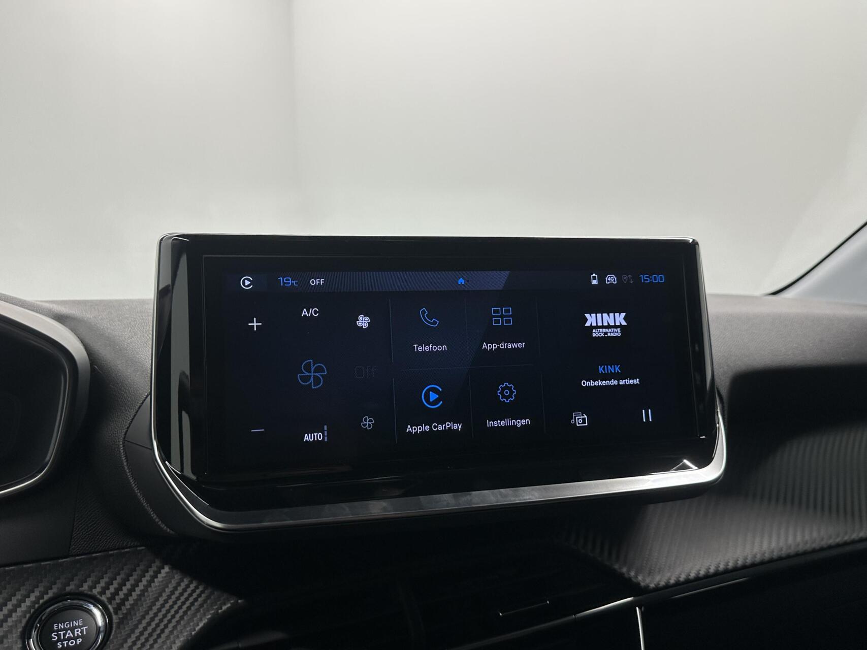 Foto van Peugeot E-208