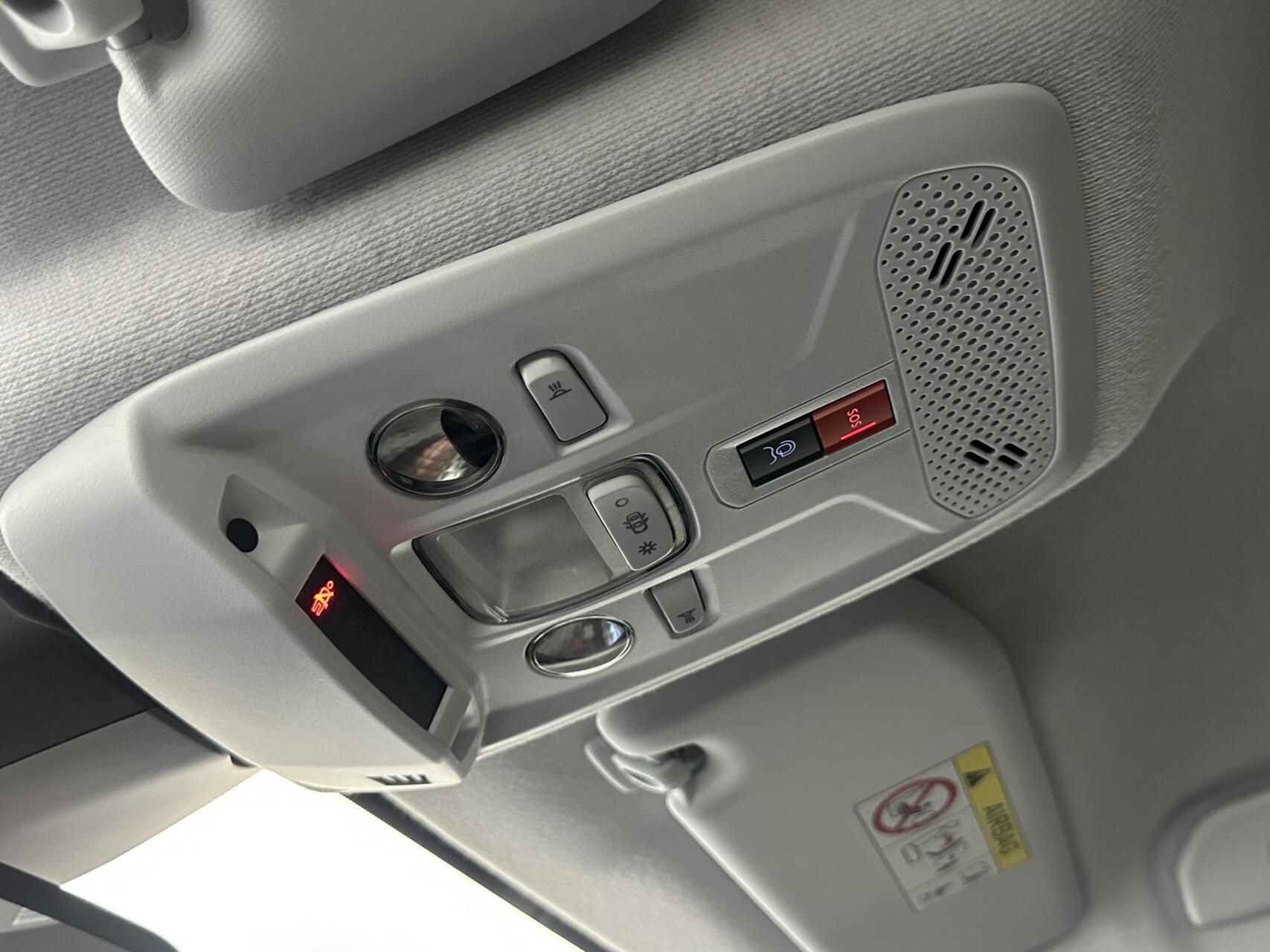 Foto van Peugeot E-208