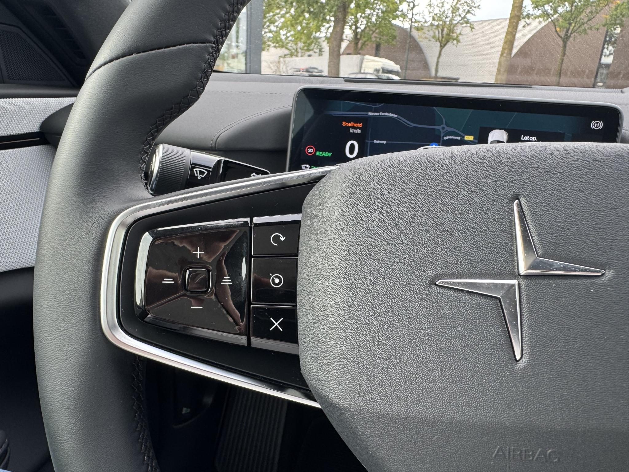 Foto van Polestar 4