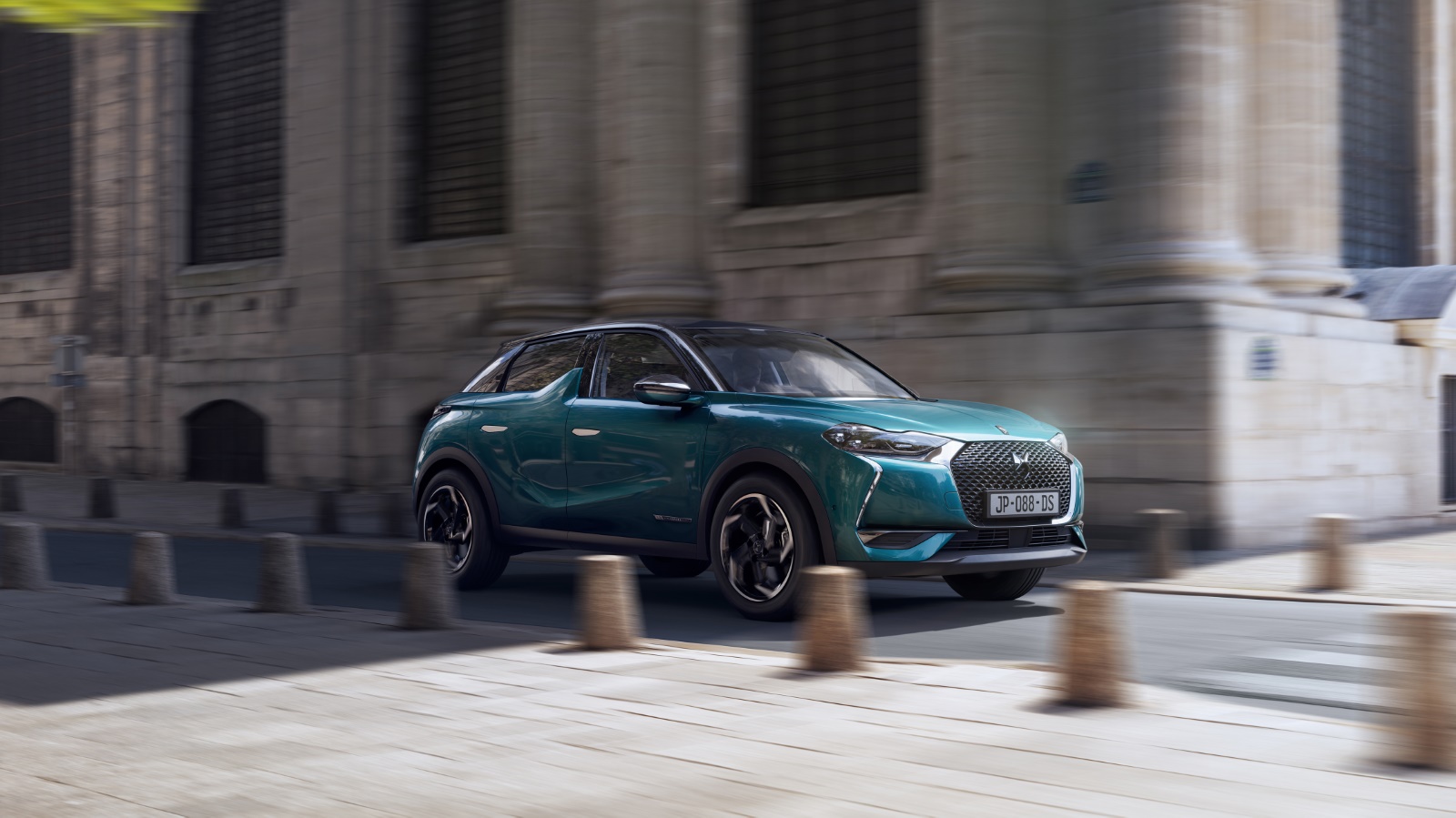 DS 3 Crossback 1.2 PT Business 2019 - voorkant