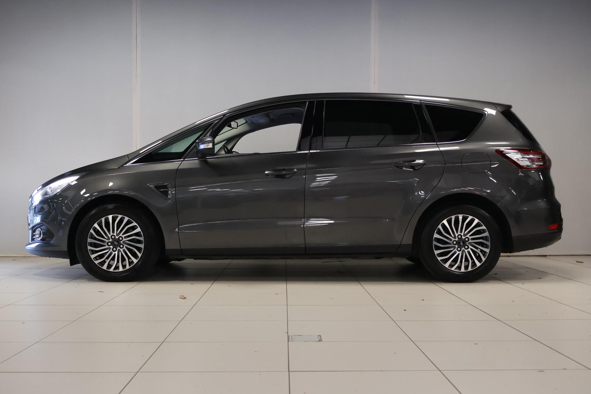 Foto van Ford S-max