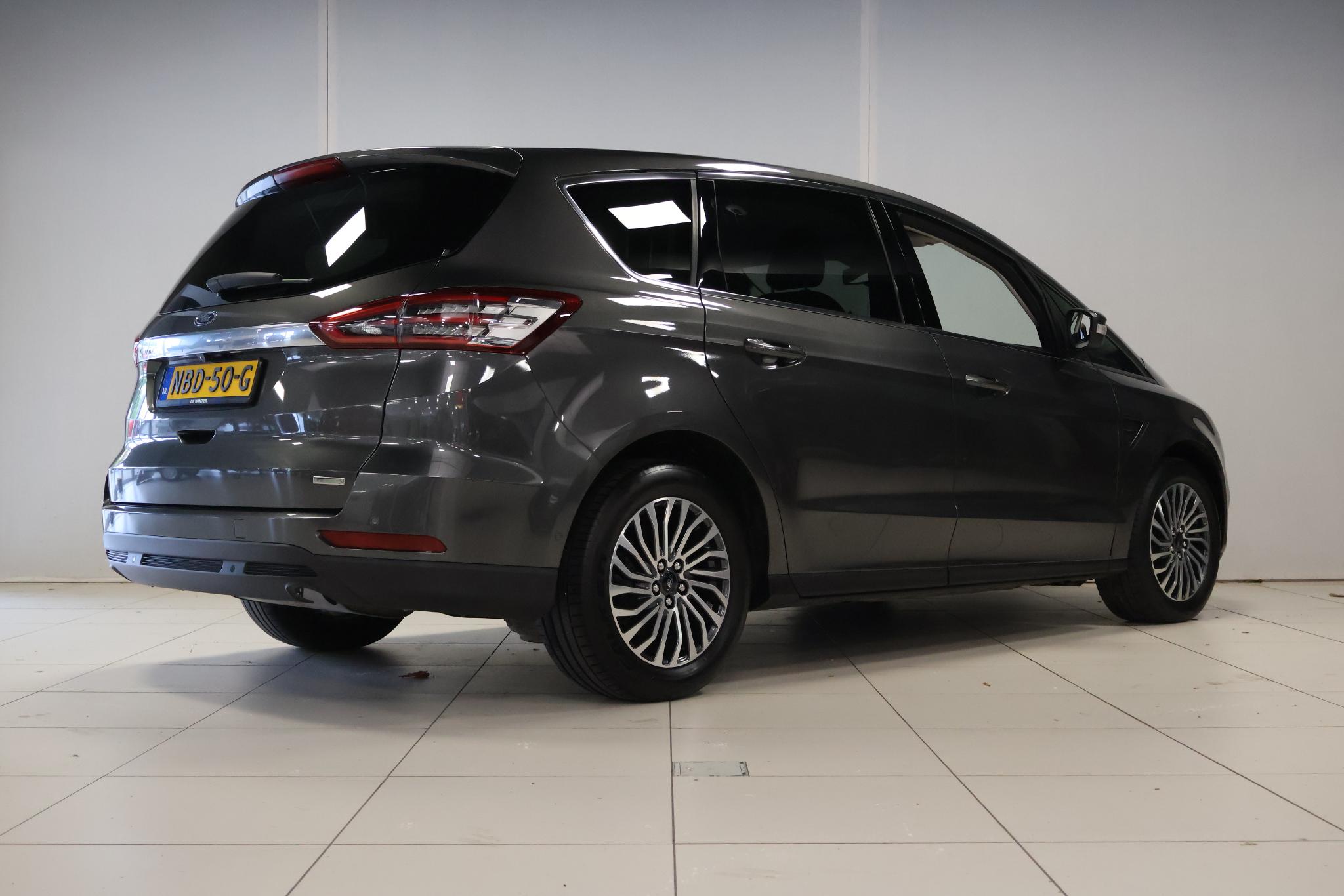 Foto van Ford S-max