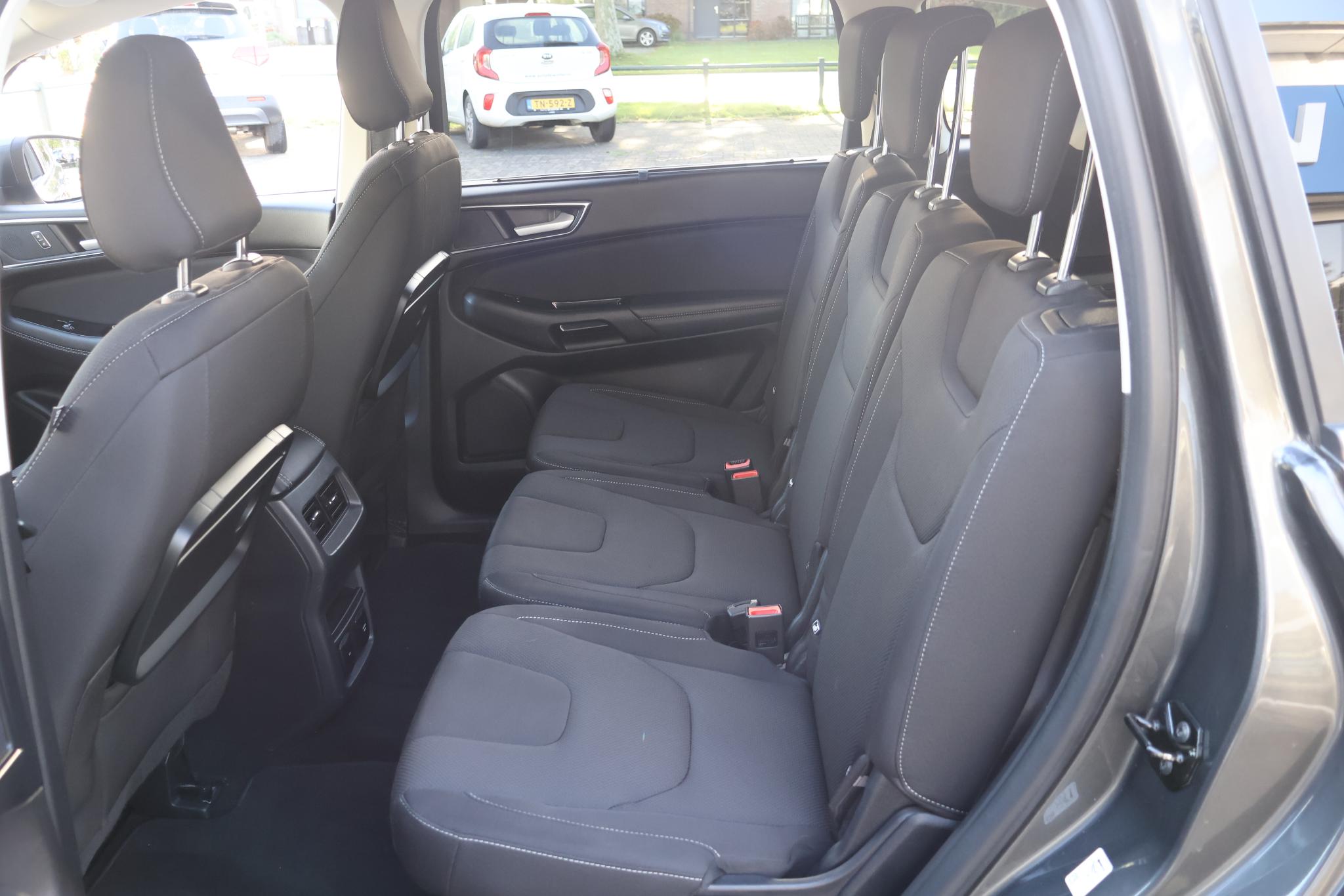 Foto van Ford S-max