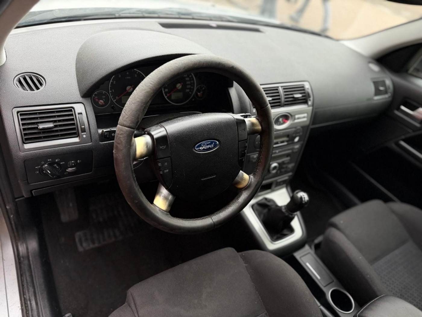 Foto van Ford Mondeo