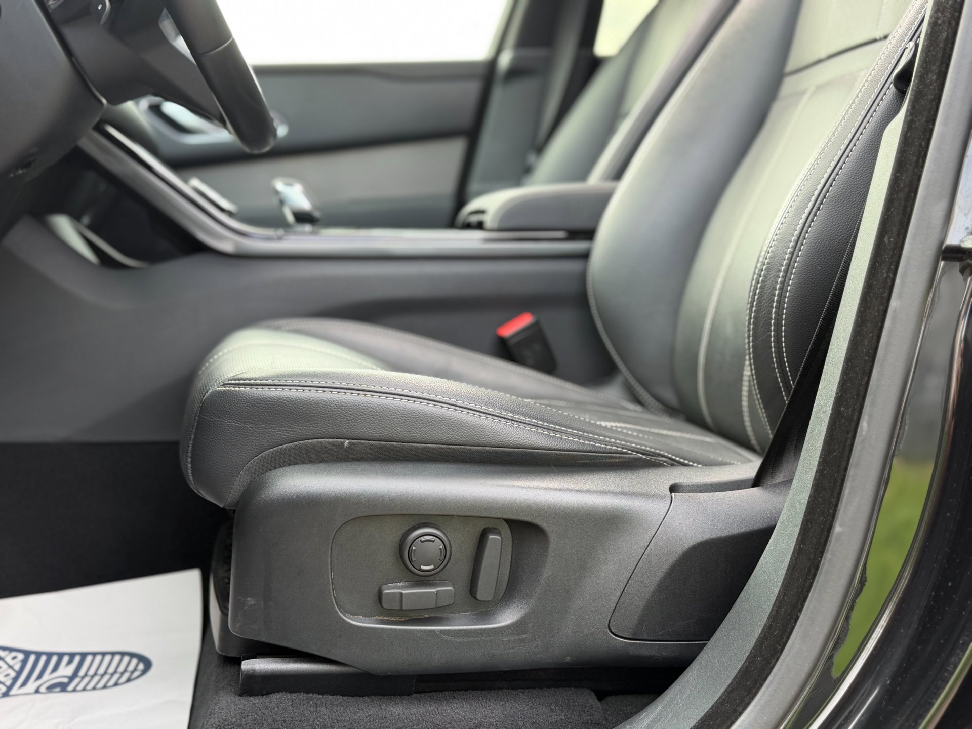 Foto van Land Rover Range Rover Velar