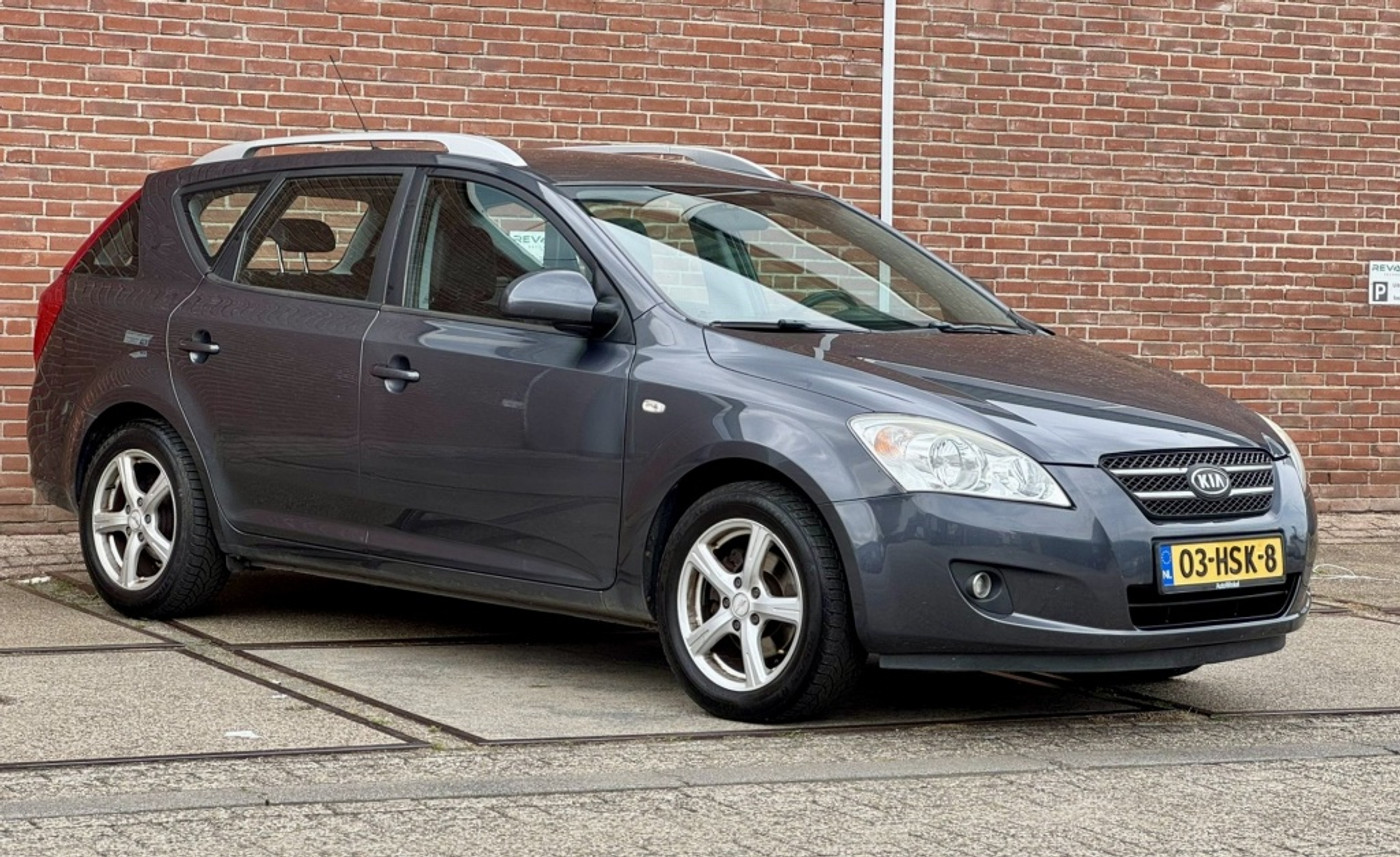 Foto van Kia Cee D
