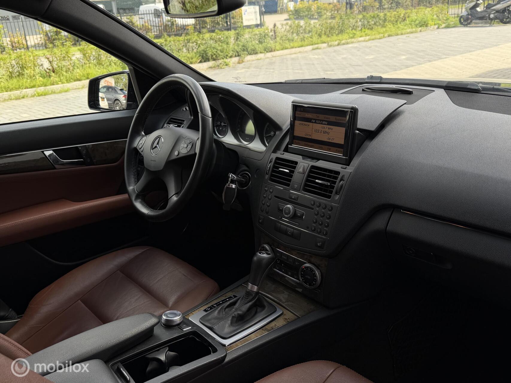 Foto van Mercedes-Benz C 250 Cgi