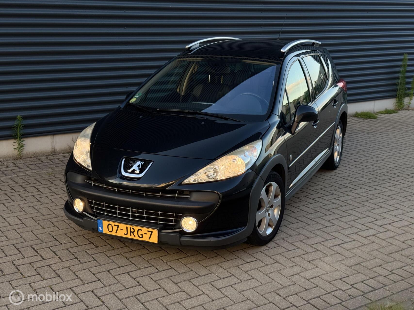 Peugeot 207 1.6 VTi Sublime 2009 - voorkant