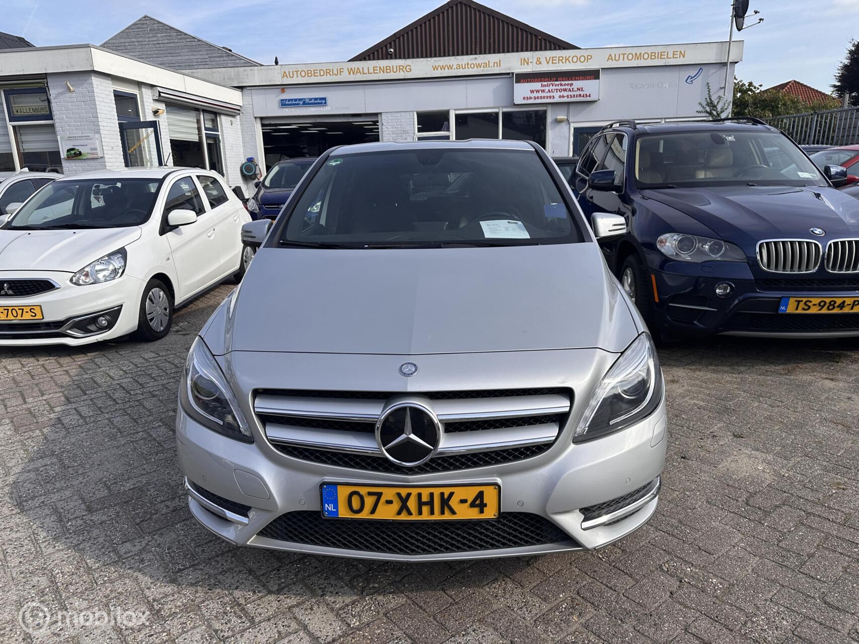 Foto van Mercedes-Benz B 180