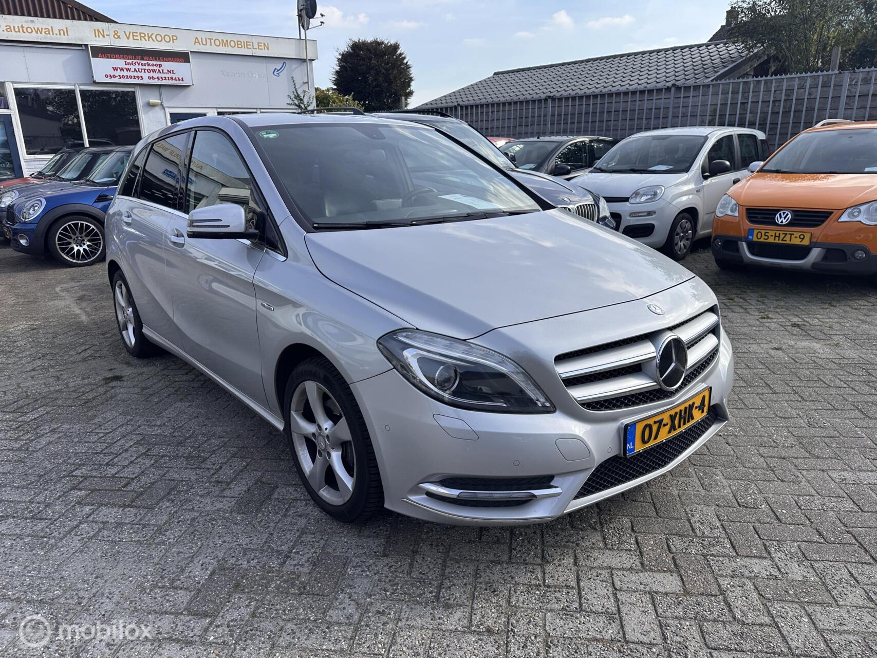 Foto van Mercedes-Benz B 180