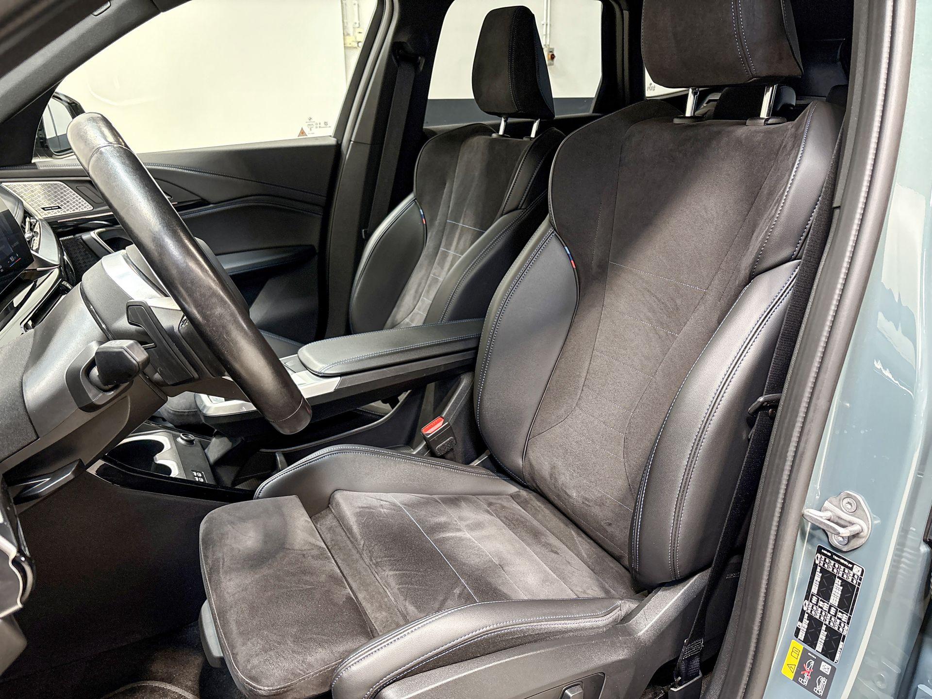 Foto van BMW Ix1 Xdrive30