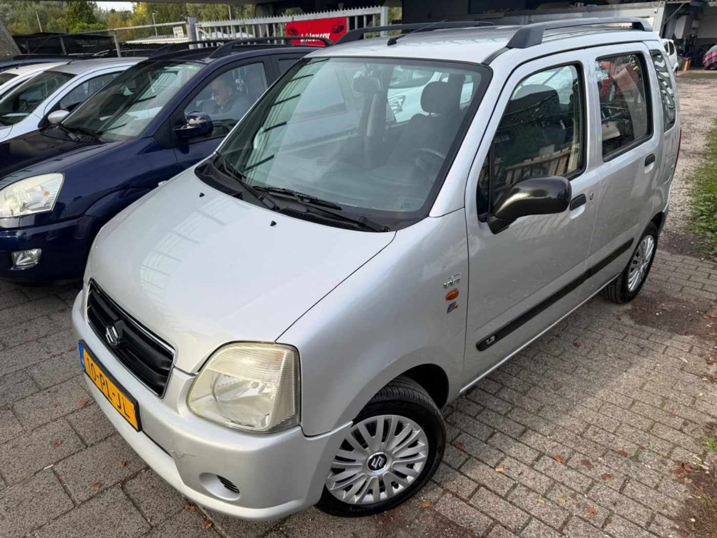 Foto van Suzuki Wagon R