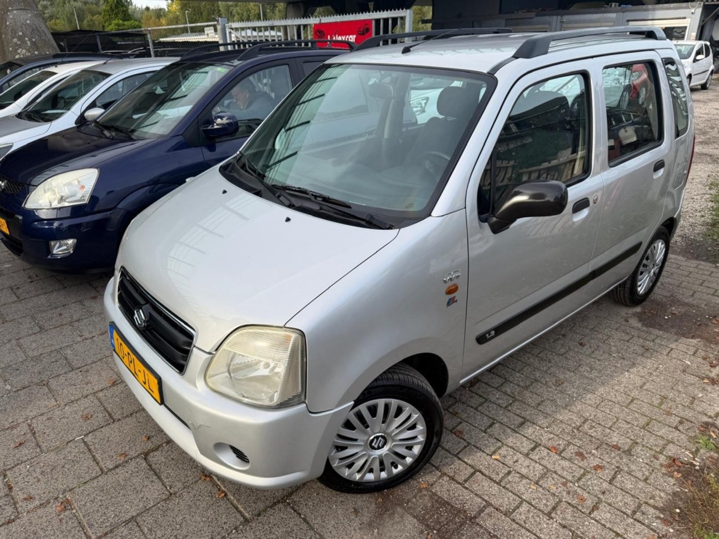 Foto van Suzuki Wagon R