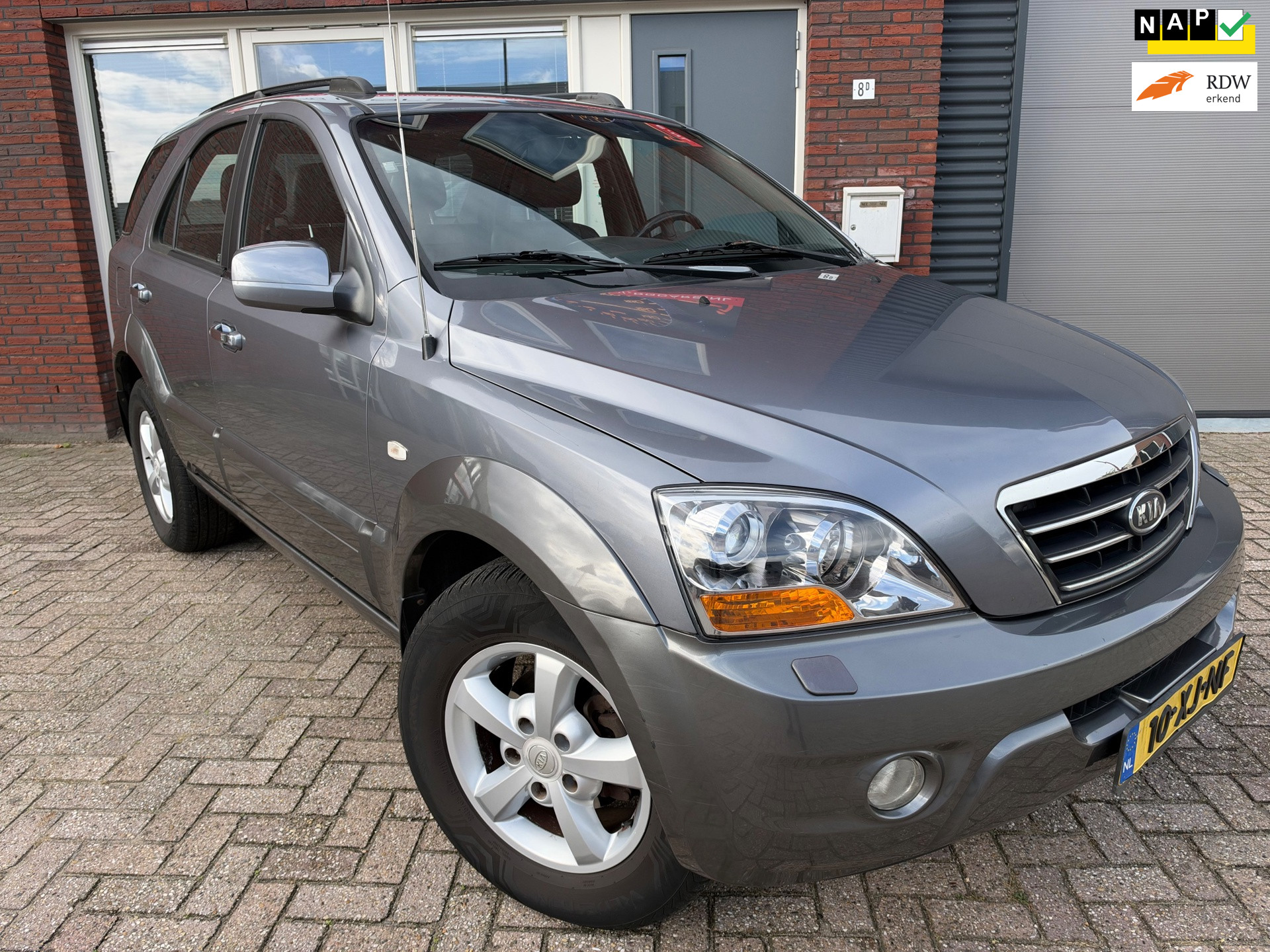 Kia Sorento 3.3 V6 X-clusive 4WD / Leder / Navi / Camera / PDC / AUT / Carplay / Stoelverwarming 2007 - voorkant
