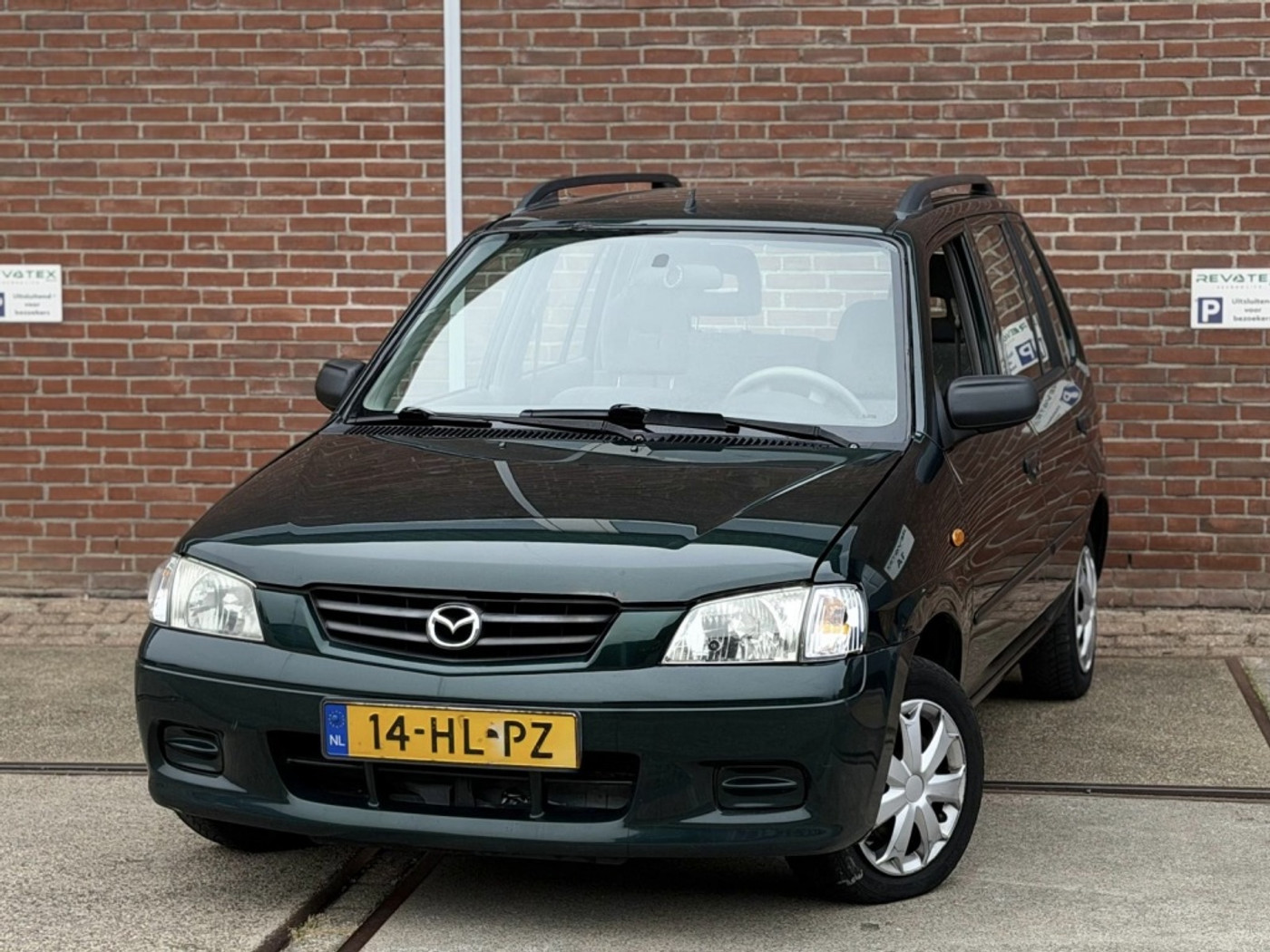 Mazda Mazda Demio 1.5 Exclusive |Stuurbkr |Automaat |Nieuwe APK |NAP 2001 - voorkant