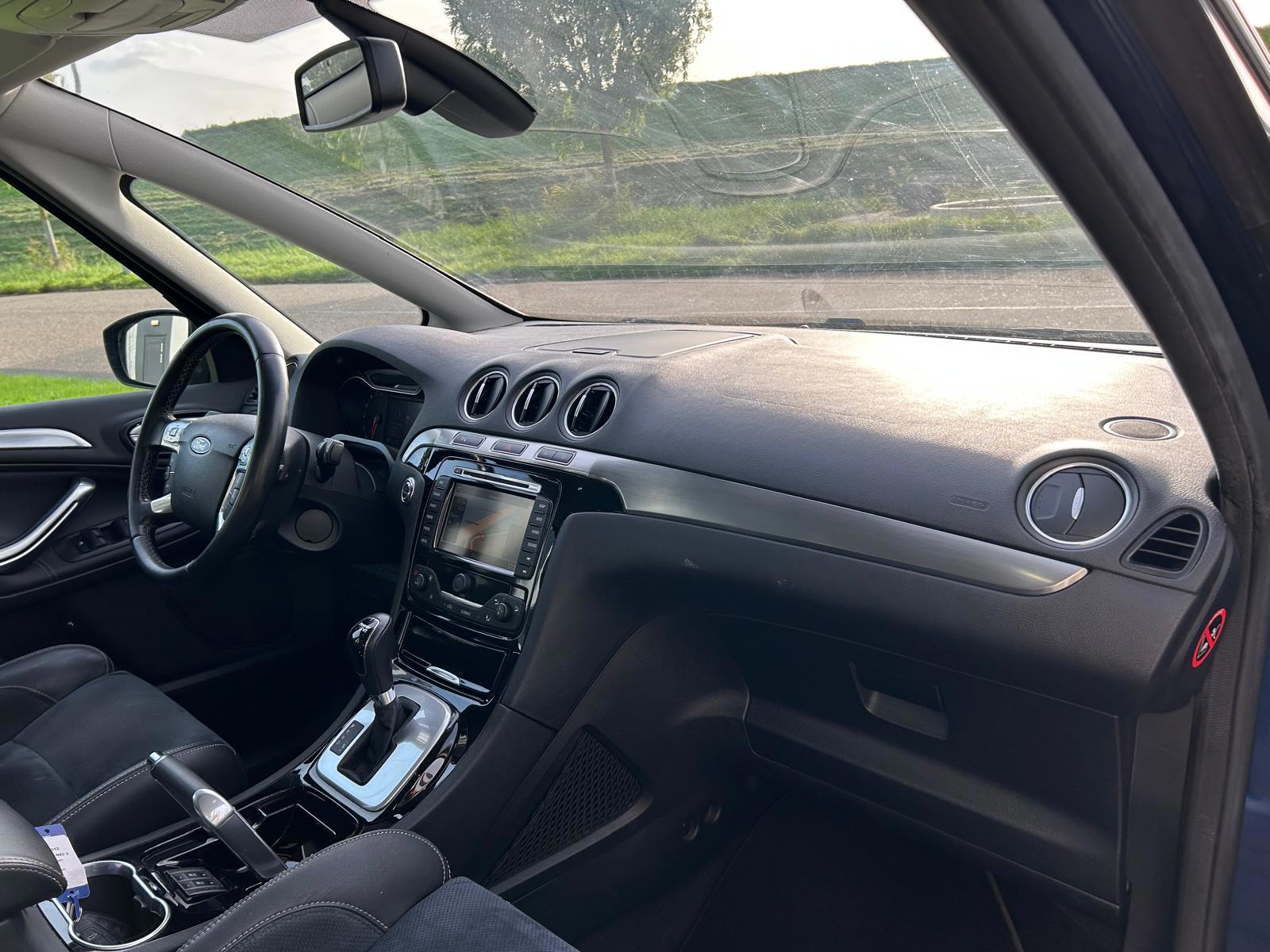 Foto van Ford S-max