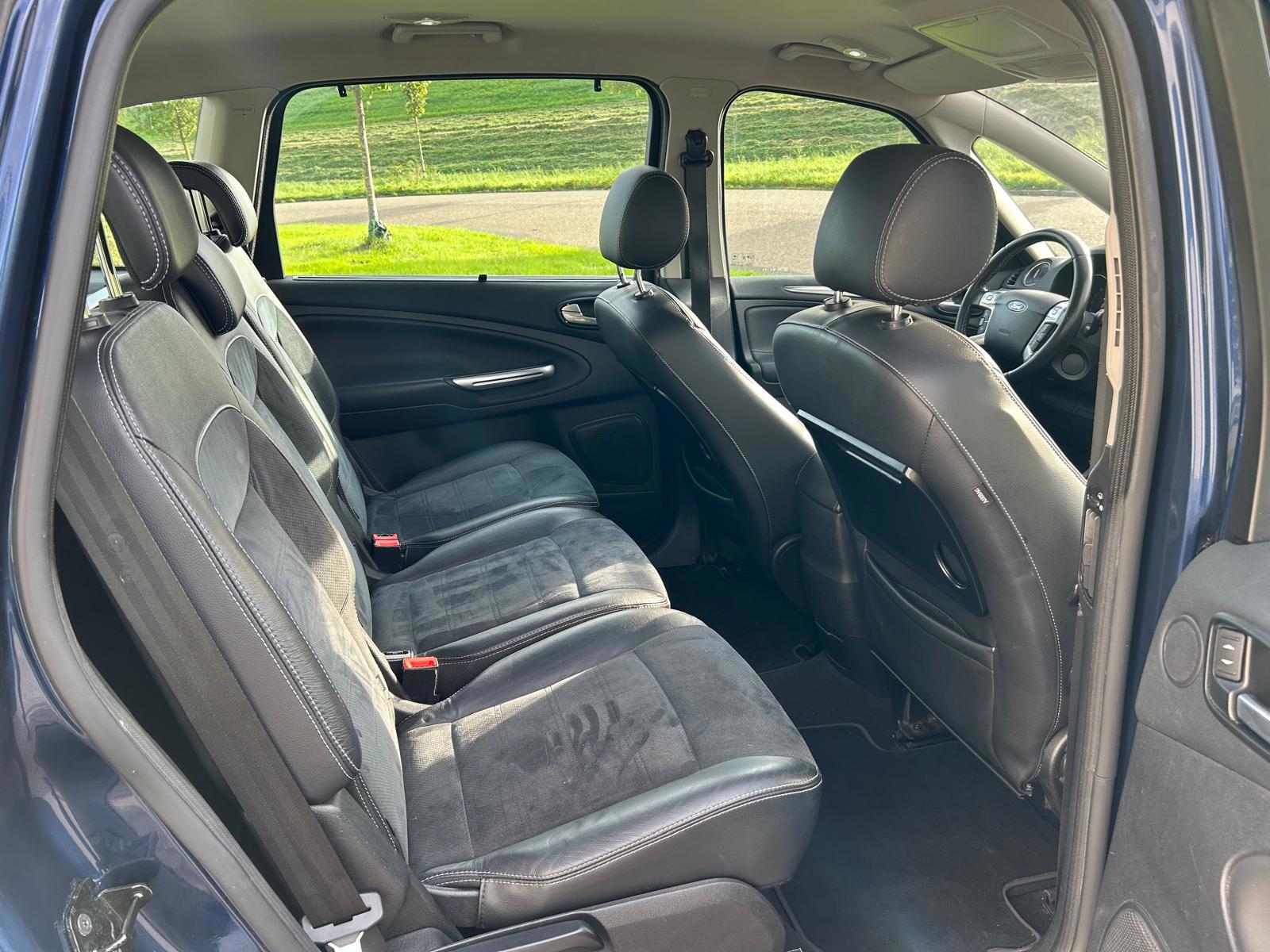 Foto van Ford S-max