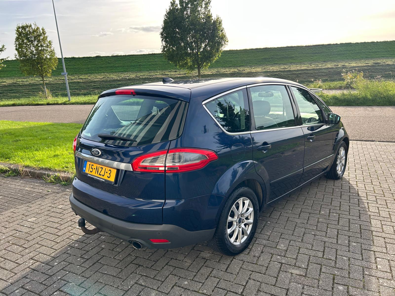 Foto van Ford S-max