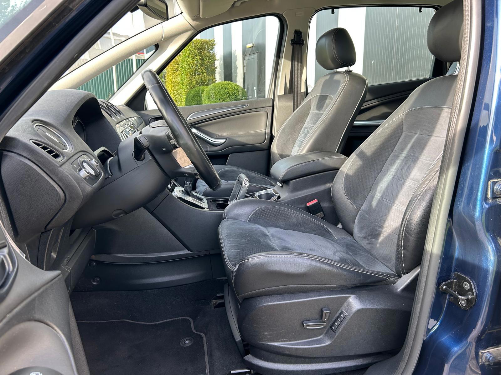 Foto van Ford S-max