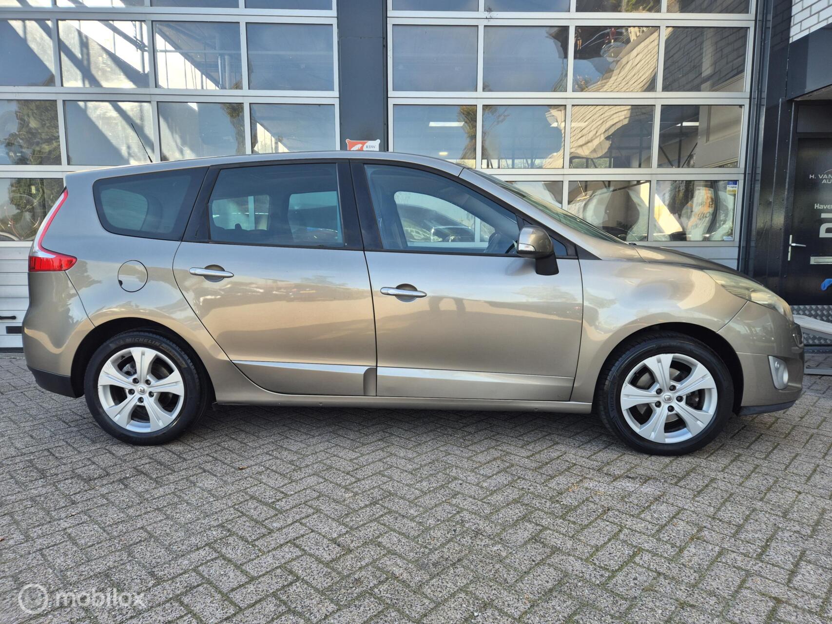 Foto van Renault Megane Scenic