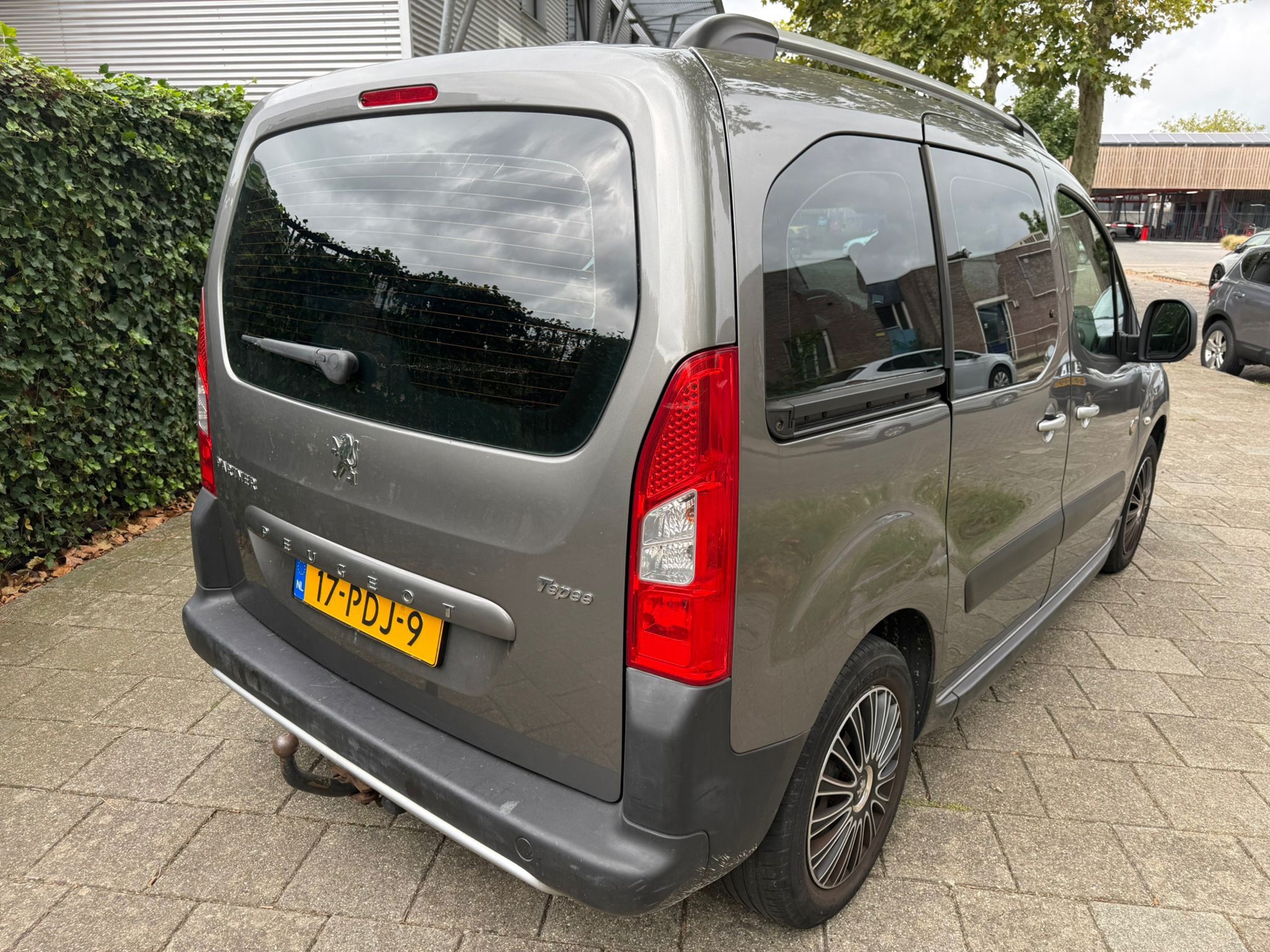 Foto van Peugeot Partner
