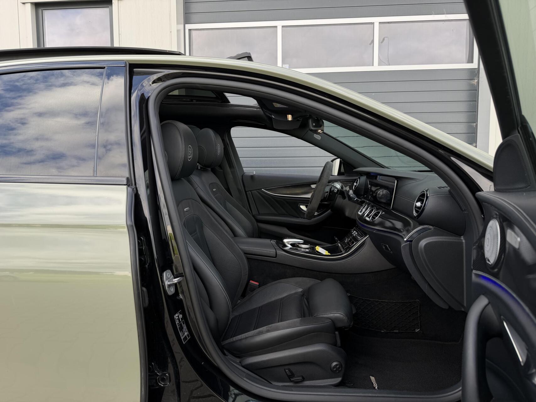 Foto van Mercedes-Benz AMG E 63