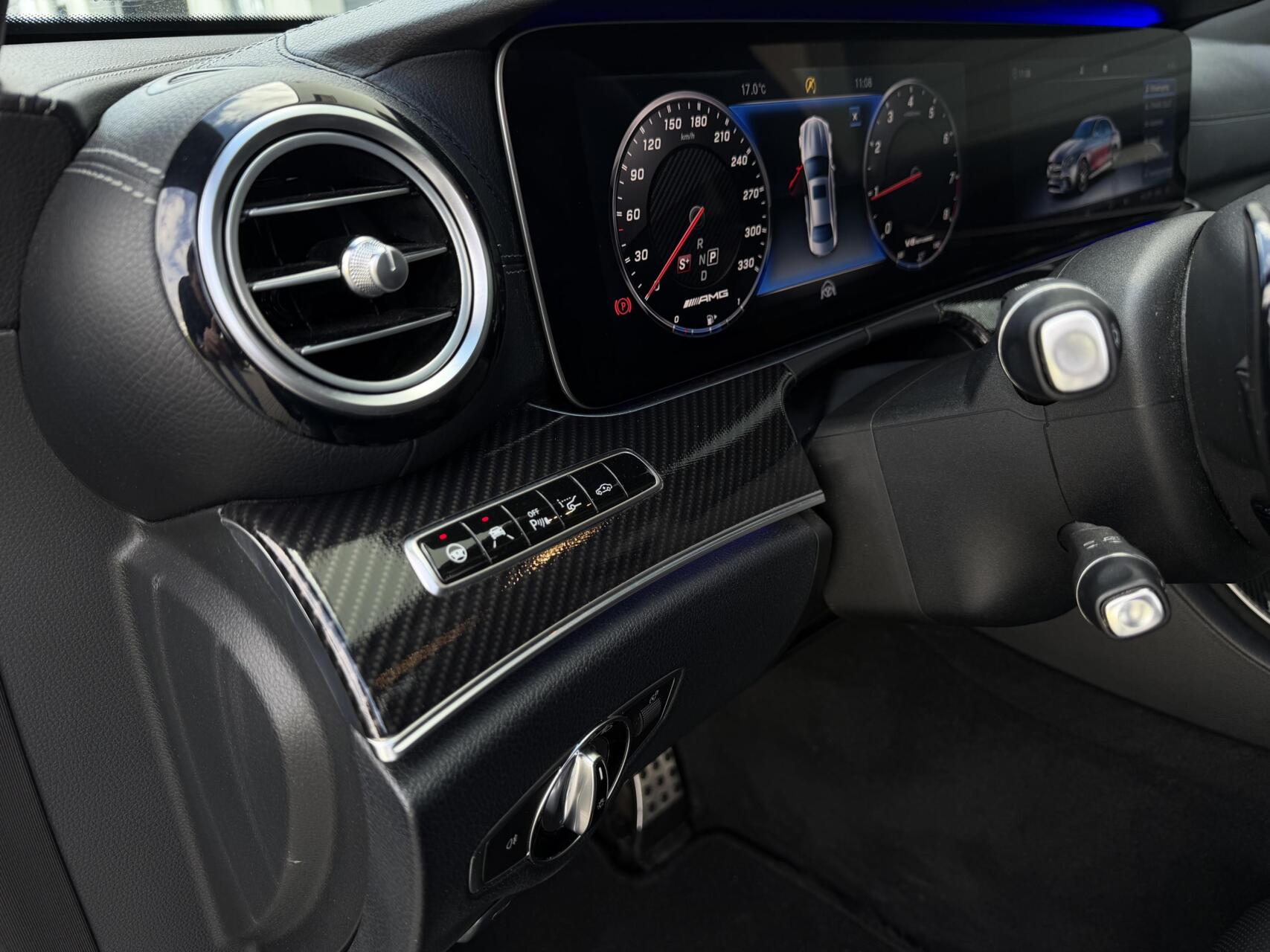 Foto van Mercedes-Benz AMG E 63
