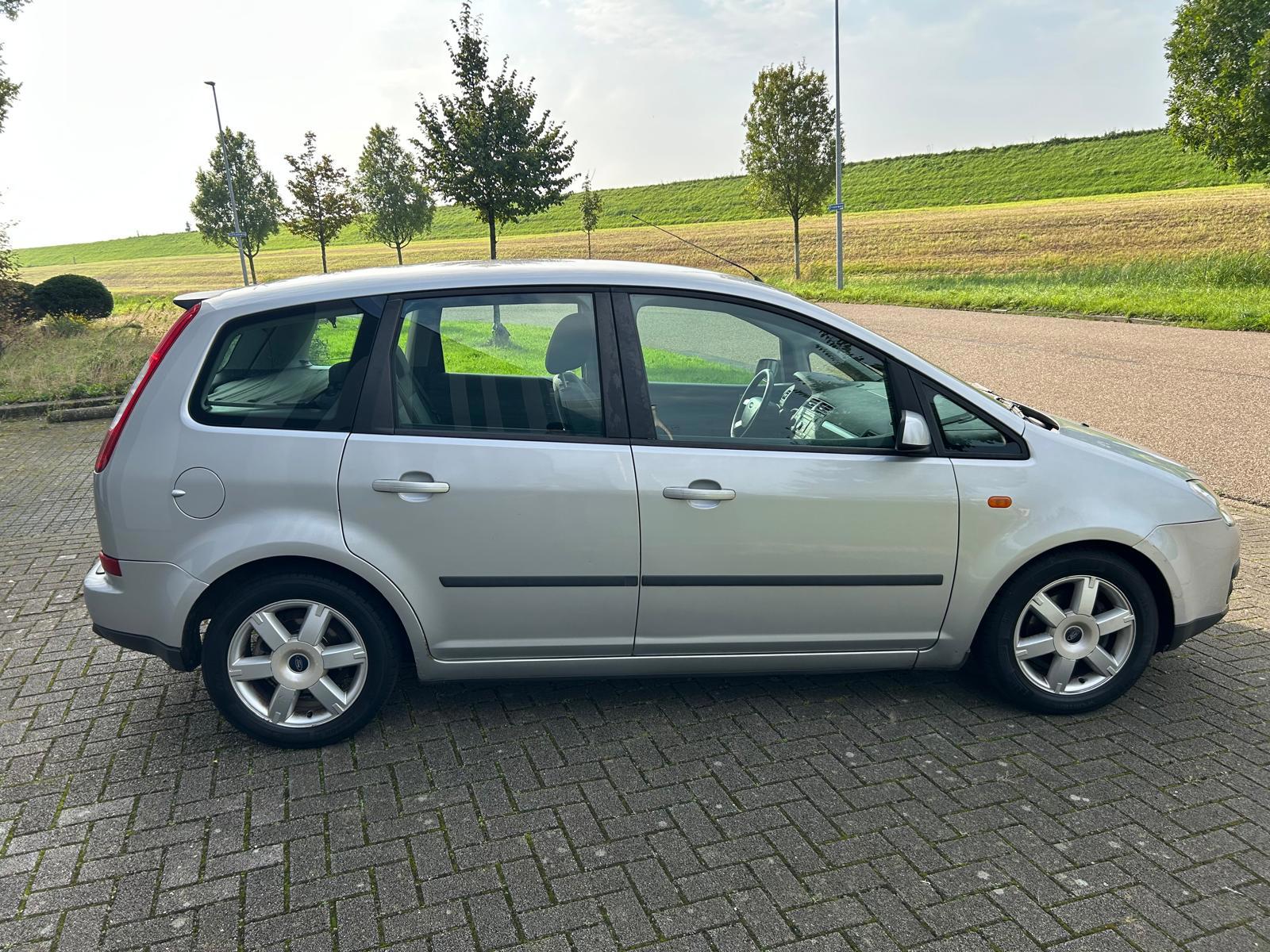 Foto van Ford Focus C-max