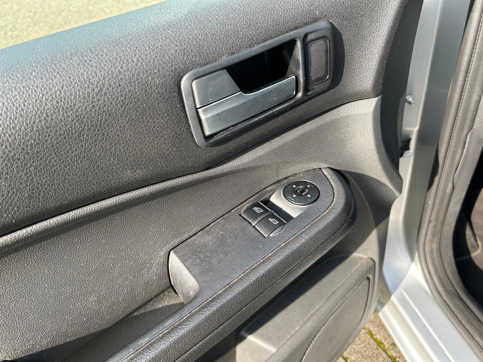 Foto van Ford Focus C-max