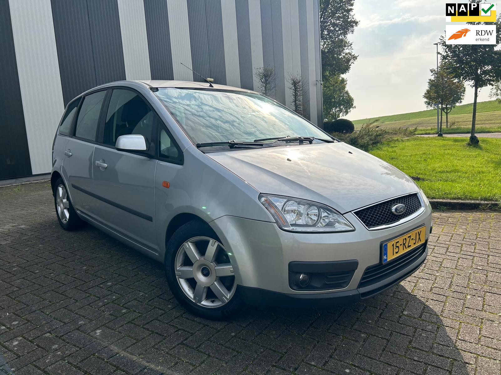 Ford Focus C-max 1.8-16V Futura Automaat-Airco-Cruise-Trekhaak 2005 - voorkant
