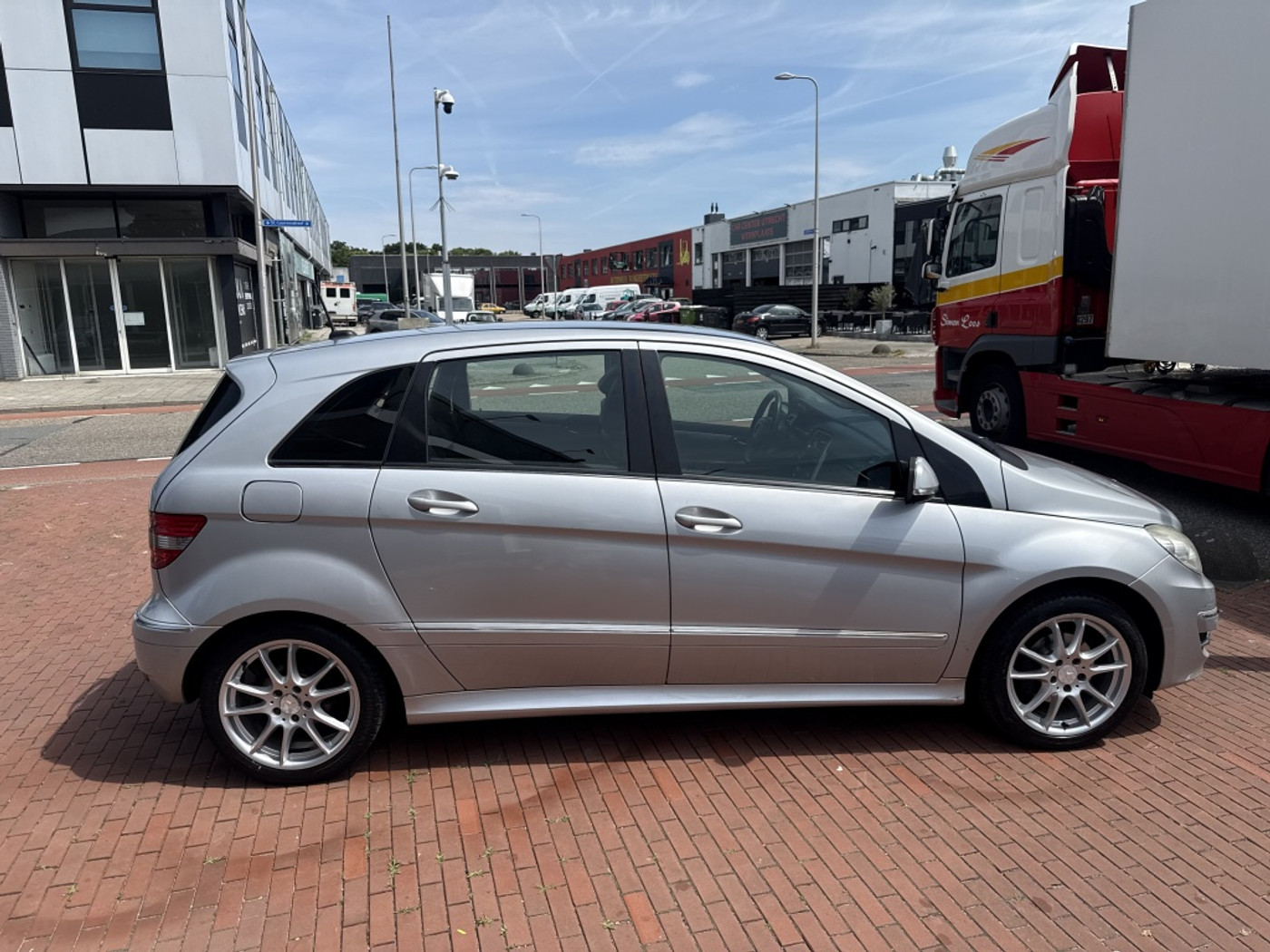 Foto van Mercedes-Benz B 170