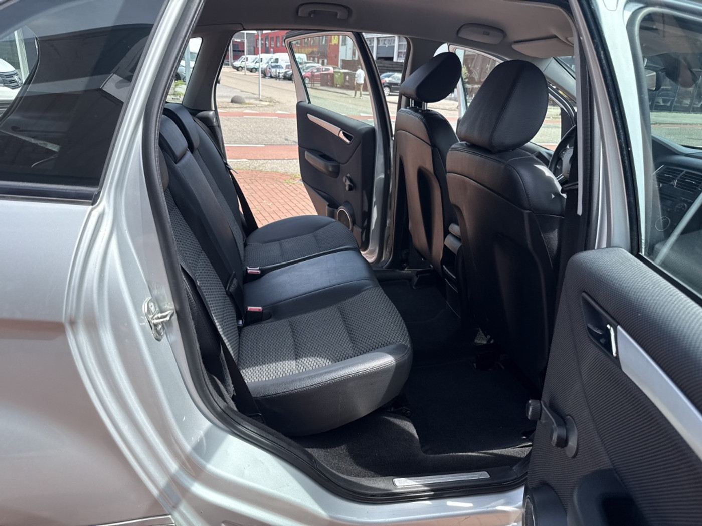 Foto van Mercedes-Benz B 170